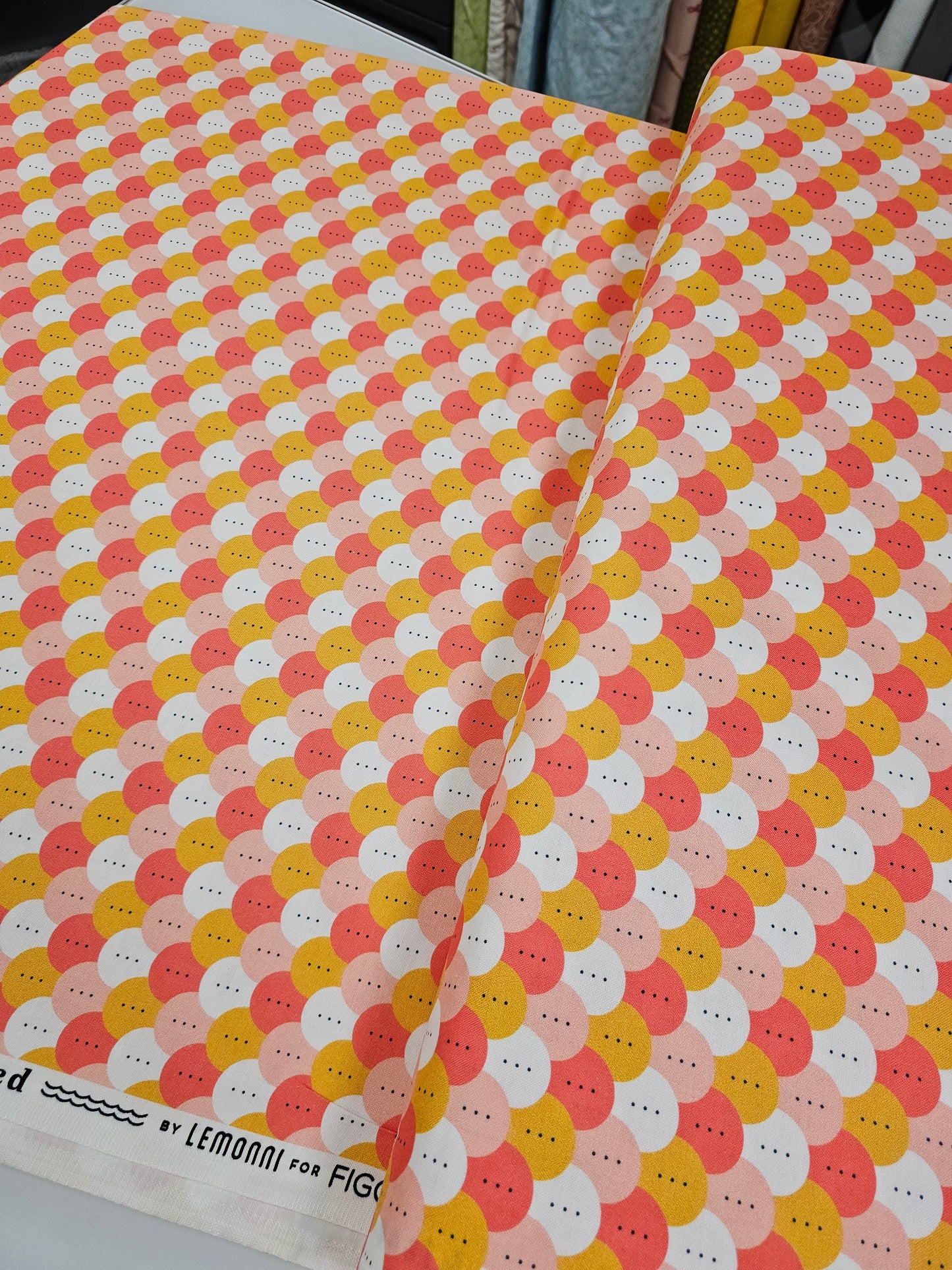 Figo (a division of Northcott) Sunkissed Scallops Yellow Multi 90127