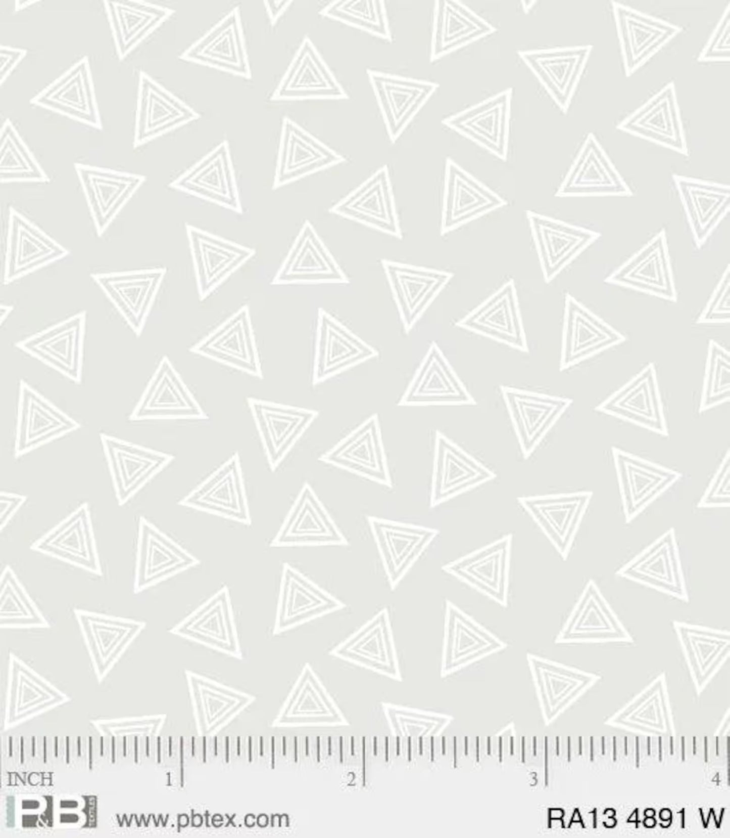 1902 P&B Textiles Timeless Ramblings White on White Triangles RA1304891W
