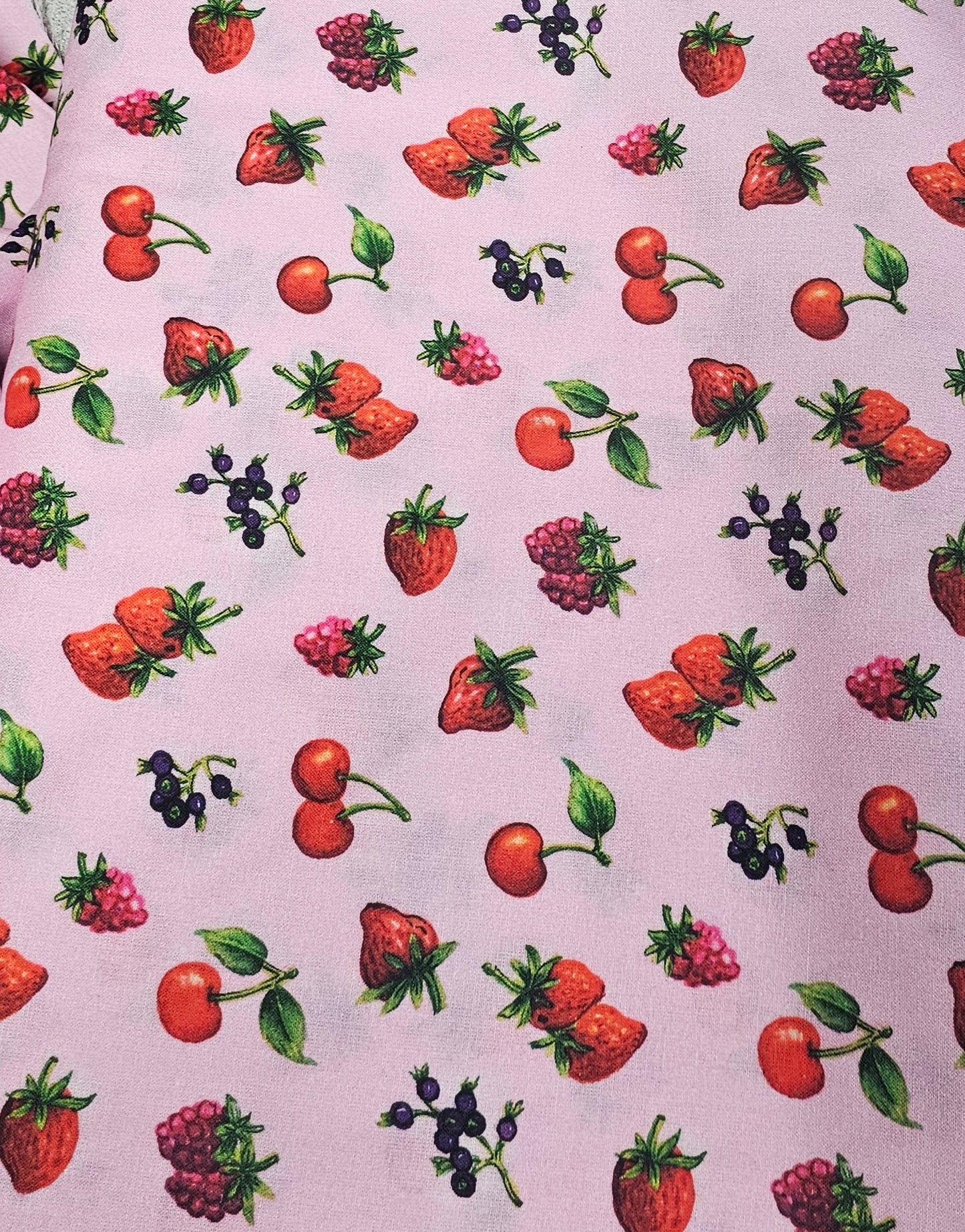 1440 Stof France Fabrics Confiture 4 Berries