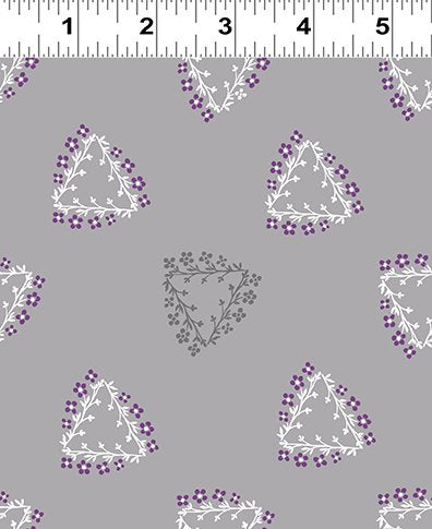 Clothworks Purple Reign Toss Light Pewter Wreaths