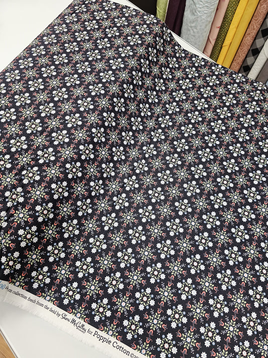 Poppie Cotton Chick-A-Doodle-Doo Cafe Curtains Black CD21701