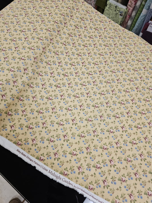 Riley Blake Midnight Garden Rose Ditsy Dijon C12544