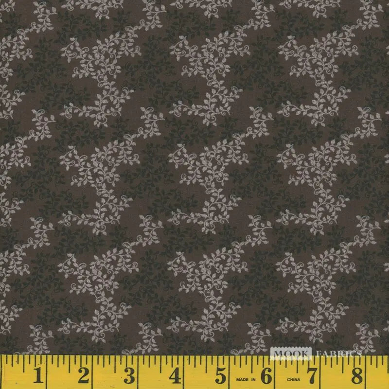 8084 Mook Fabrics Narrow Leaves Chocolate 103600