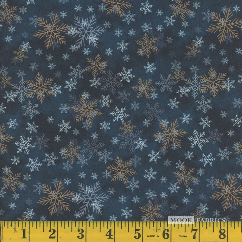 1348 Mook Fabrics Christmas Deck The Halls Snowy Delight Dresden 138448