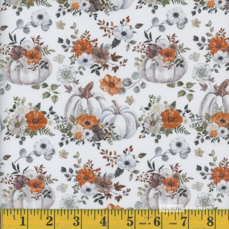 1365 Mook Fabrics Fall & Halloween Vintage Autumn Pumpkins 138654