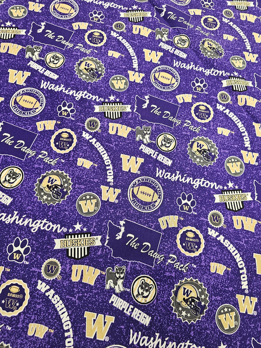 University of Washington Huskies The Dawg Pack Purple Reign