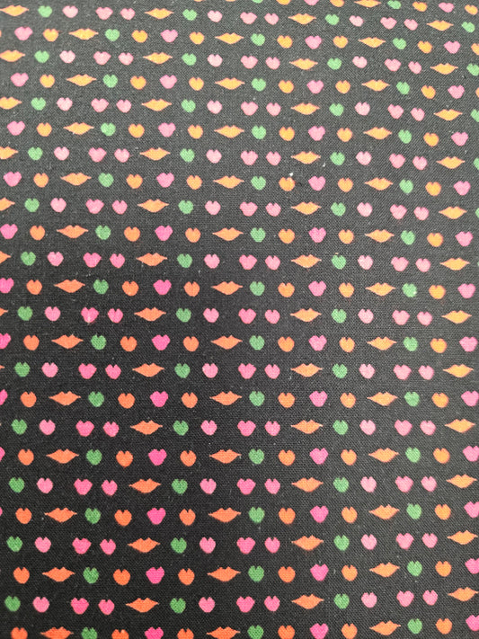 Stof France Girly  2 Multicolor Lips and Hearts on Black