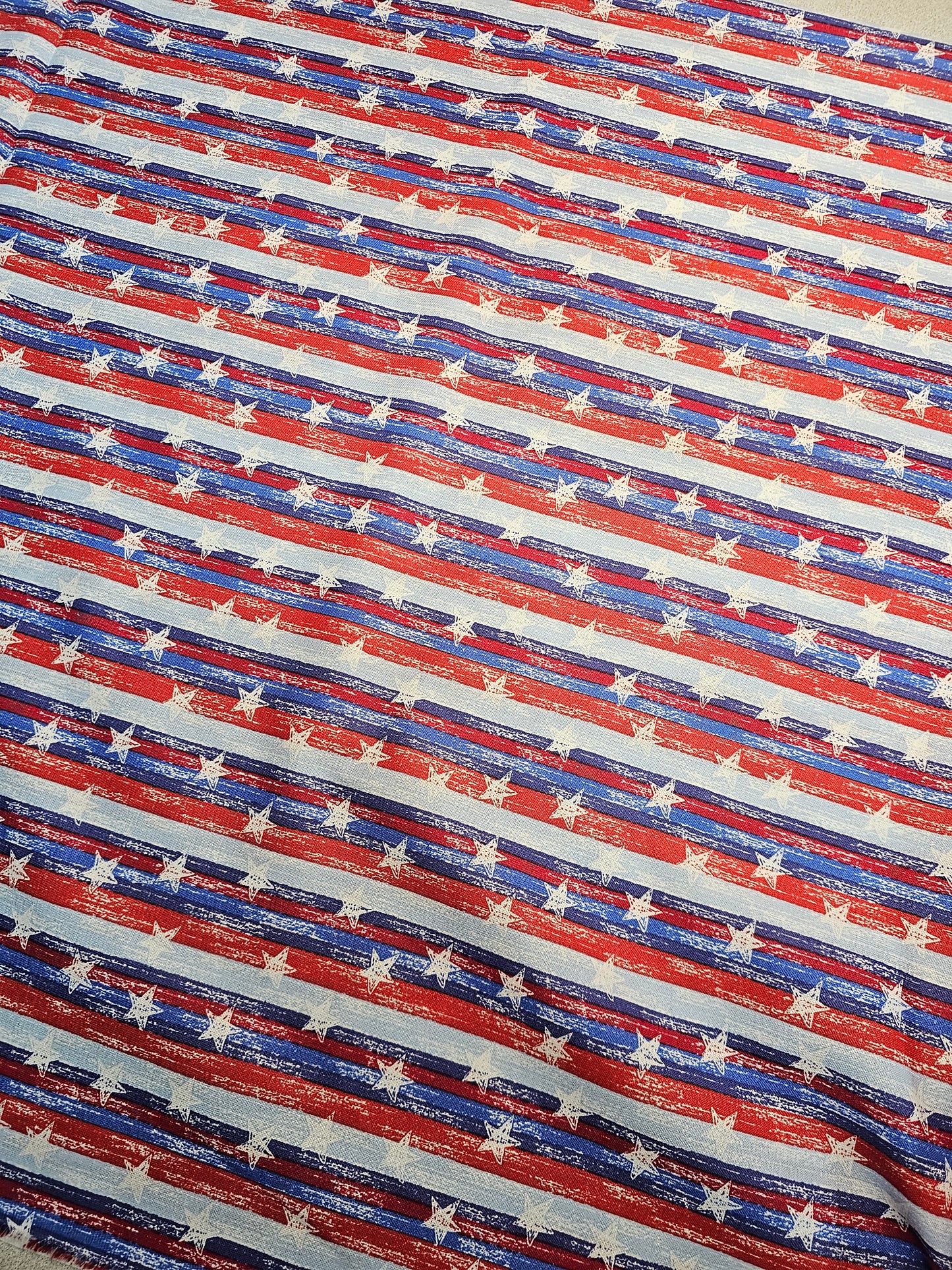 1069 Patriotic Stripes Sketched Stars Blue