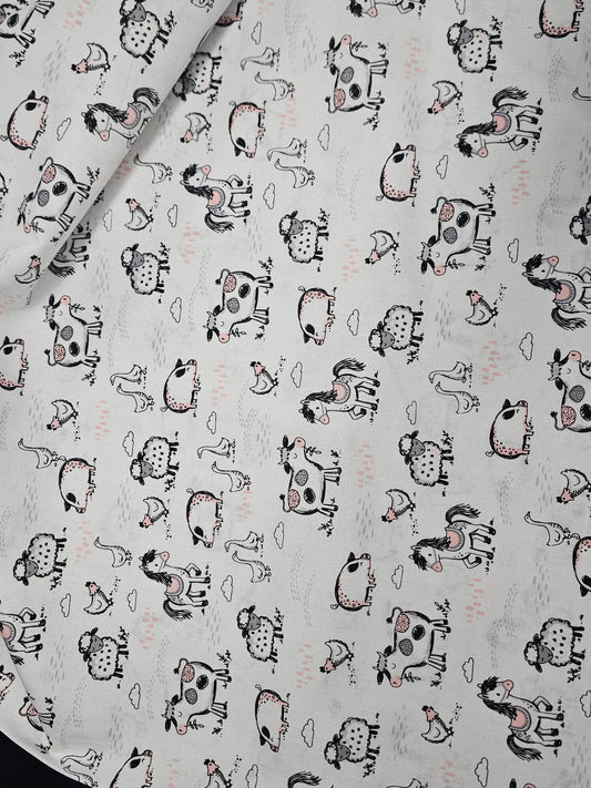 8265 Fabric Editions, Inc Farm Animals on White