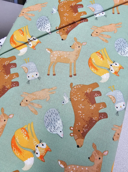 9336  Fabric Editions, Inc Woodland Pals Green 17411