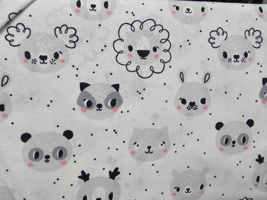 9337 Fabric Editions, Inc Dream Animals White 17396