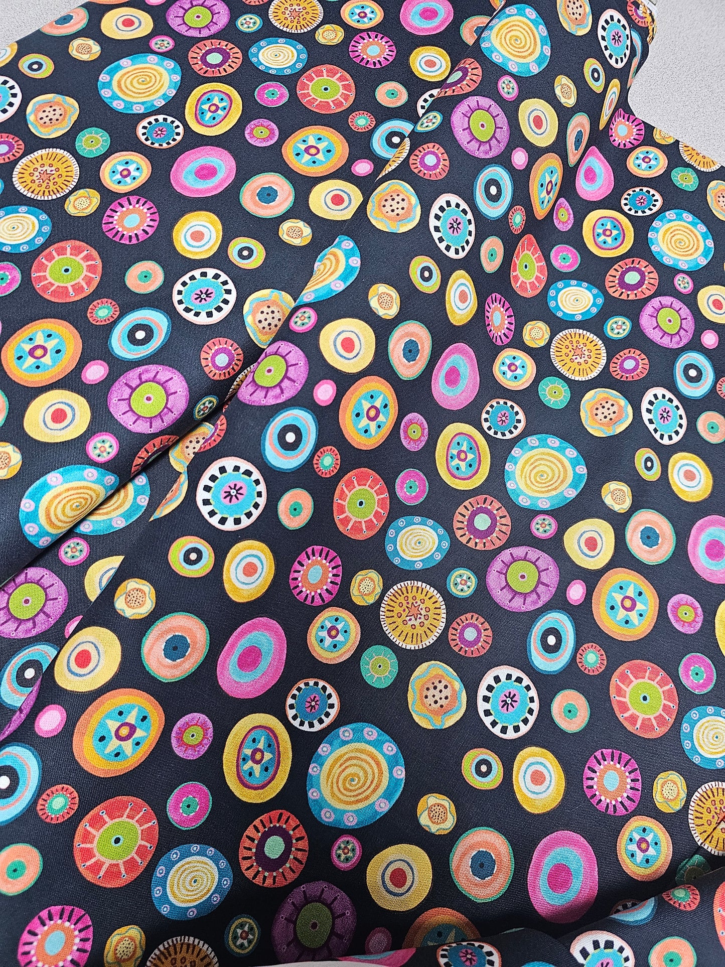 1604 Benartex Designer Fabrics Folkscapes Circles