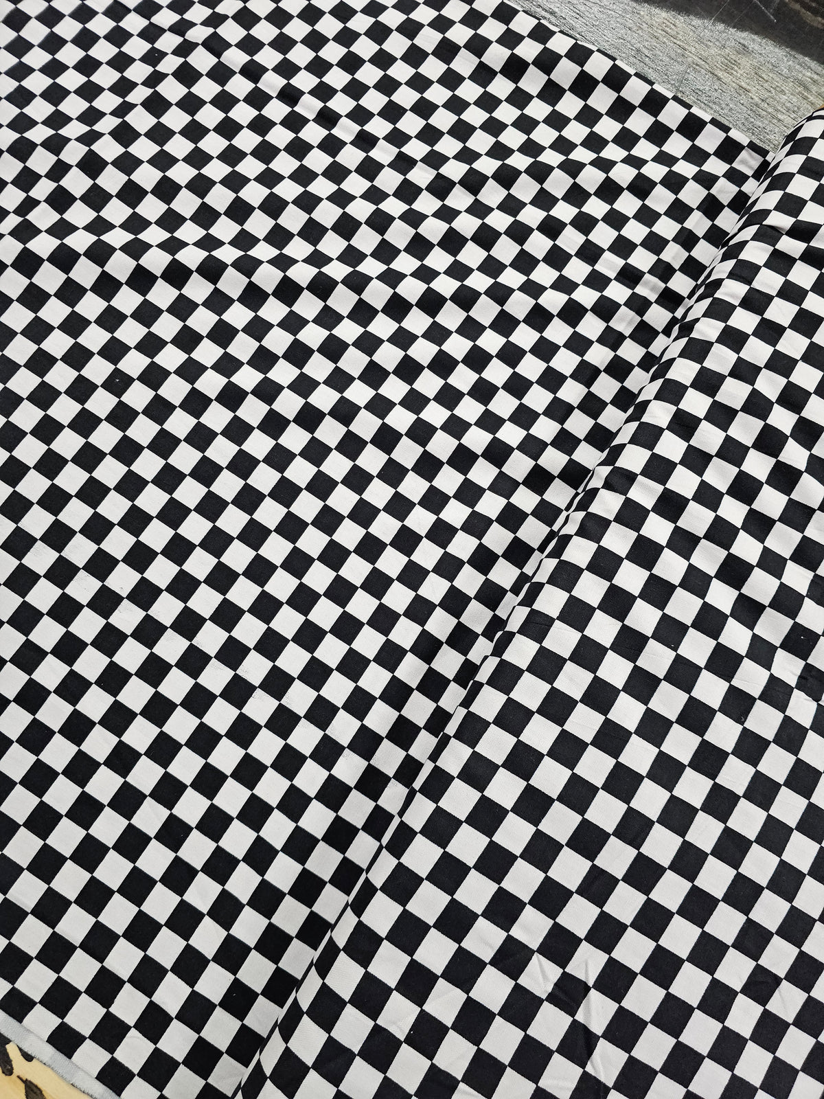 1163 Black and White Checkboard
