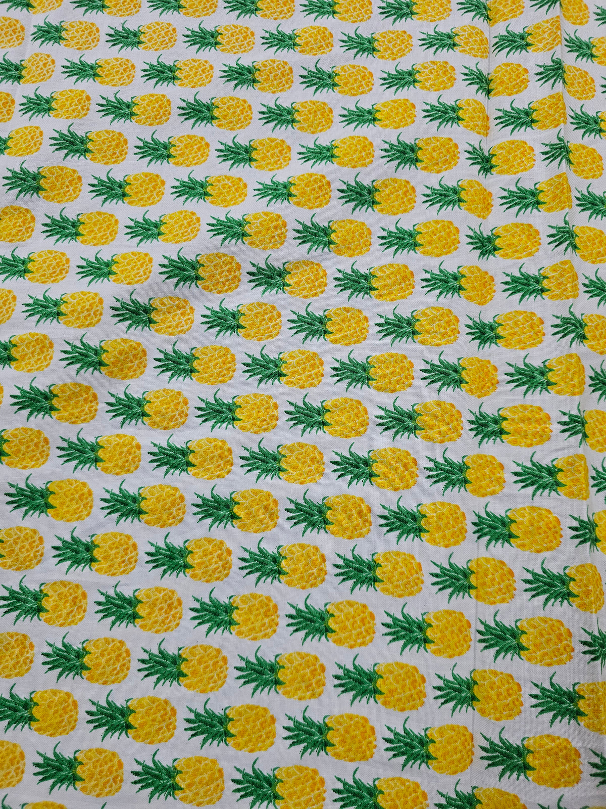1162 Pineapples on White