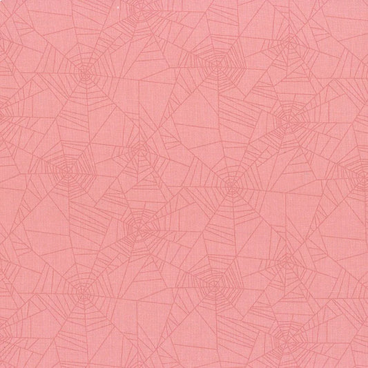 Clothworks Little Miss Spider Web Blender Light Raspberry Y3524-43