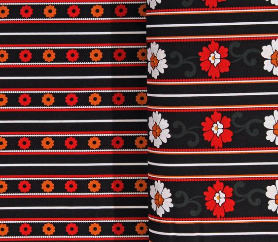 Robert Kaufman Stephanie Dawn Scarlet Paisley Fifty/Fifty  Multi Stripe 14463