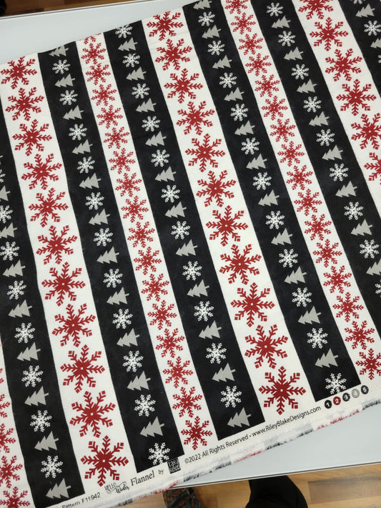 9442 Riley Blake Flannel Hello Winter Stripes Black F11942