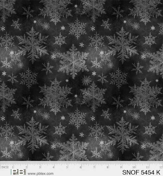 1812 P&B Textiles Snowfall Layered Snowflakes Black SNOF05454K